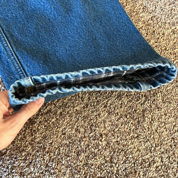 Men’s Carhartt Fleece Lined Jean - Picture 7 of 9